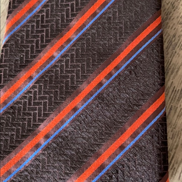 Silk Tie - Picture 2 of 6
